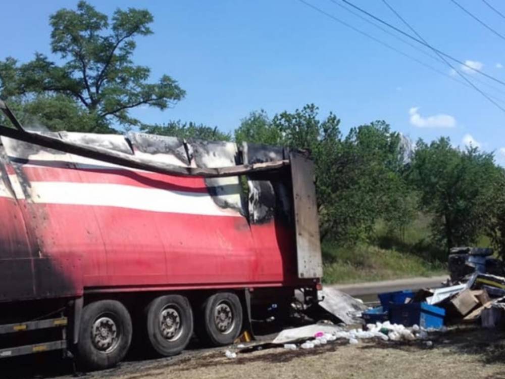 В Кривом Роге на ходу загорелась фура с посылками - 24news.com.ua - Кривой Рог