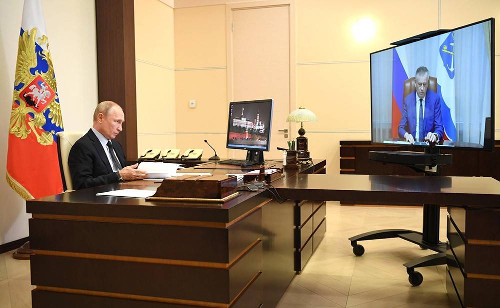 Владимир Путин - Александр Дрозденко - Путин одобрил выдвижение главы Ленобласти на третий срок - tvc.ru - Ленинградская обл.