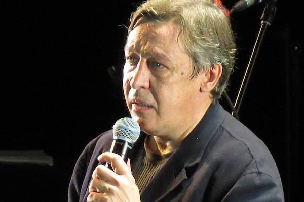 Михаил Ефремов - Адвокат погибшего в ДТП заподозрил Ефремова во взятке - abnews.ru