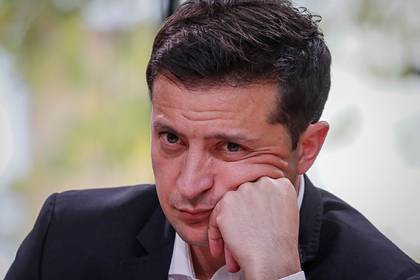 Владимир Зеленский - Петр Порошенко - Зеленский рассказал о добивавшемся с ним встречи Порошенко - lenta.ru - Украина