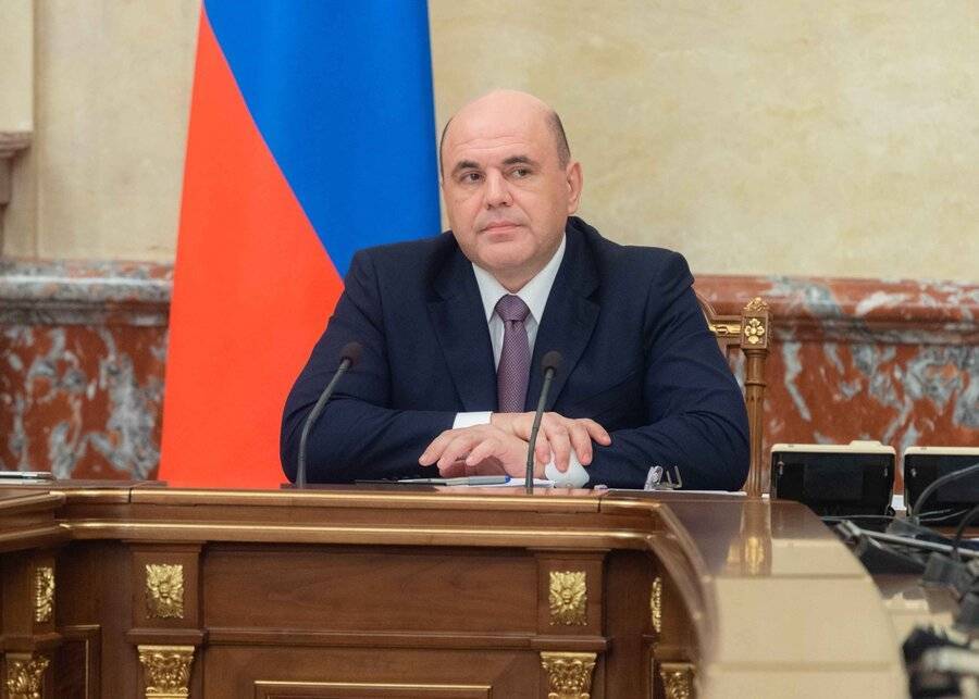 Михаил Мишустин - Школьники получат аттестаты без сдачи экзаменов - m24.ru - Россия