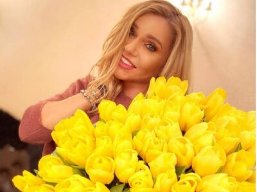 Олег Винник - «Цветочек»: жена Олега Винника поразила поклонников нежной улыбкой - golos.ua