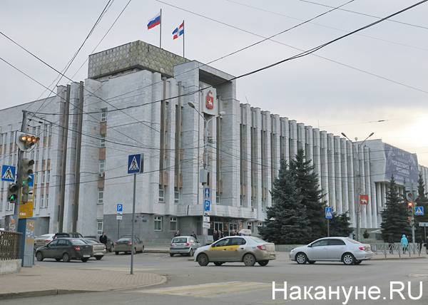 В Пермском крае вновь вырос коэффициент распространения коронавируса - nakanune.ru - Россия - Пермь - Пермский край