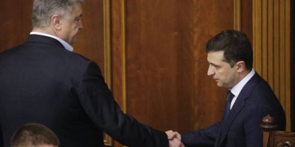 Владимир Зеленский - Петр Порошенко - Зеленский рассказал о попытках угодившего в опалу Порошенко добиться с ним встречи - ruposters.ru - Украина