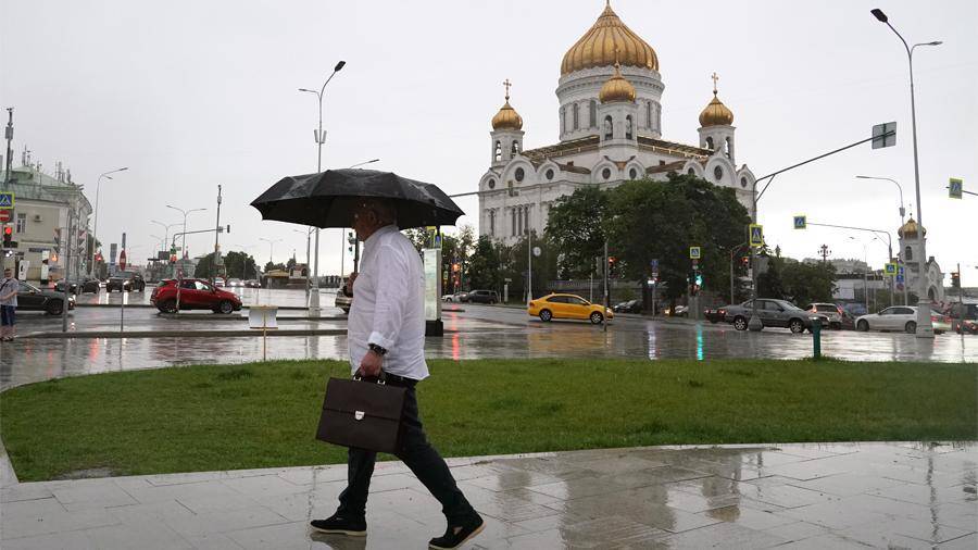 Гидрометцентр Роман Вильфанд - МЧС выпустило экстренное предупреждение о грозе и граде в Москве - iz.ru - Москва - Израиль