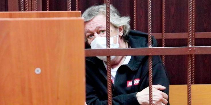 Михаил Ефремов - Дмитрий Губерниев - Реакция на дело Ефремова: что артисты, журналисты и спортсмены говорили об актере после ДТП - ruposters.ru