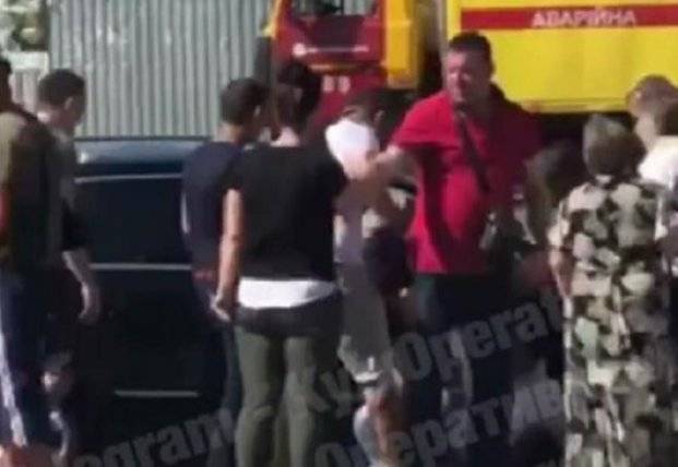 В Киеве ДТП переросло в драку со стрельбой - facenews.ua - Киев