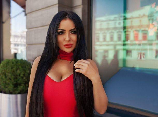 Анастасия Волочкова - Аника Керимова - Аника Керимова сообщила о "полномасштабной травле" Анастасии Волочковой - bimru.ru - Тверь