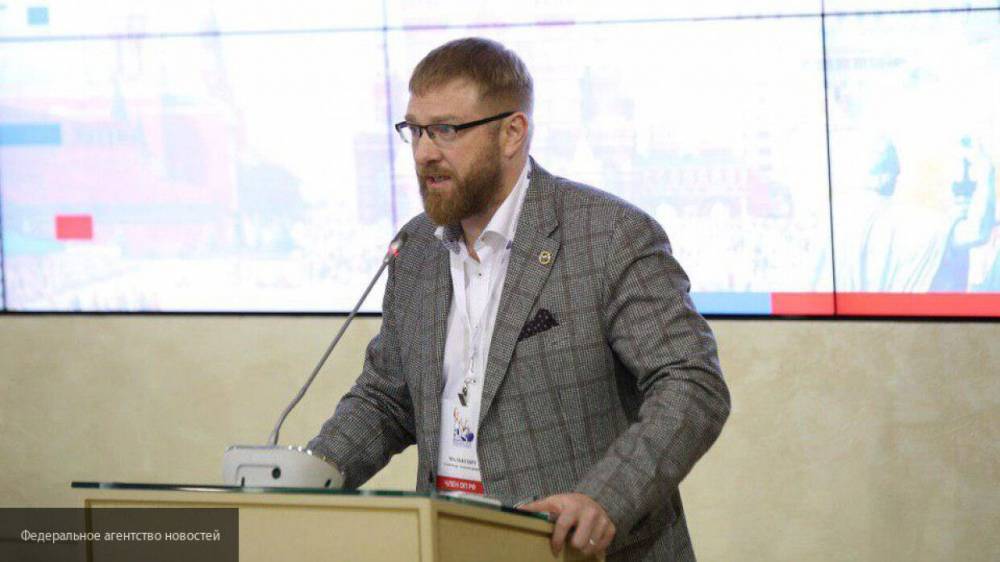 Александр Малькевич - Малькевич призвал не допустить усыновления детей ЛГБТ-парами в России - nation-news.ru - Россия - США