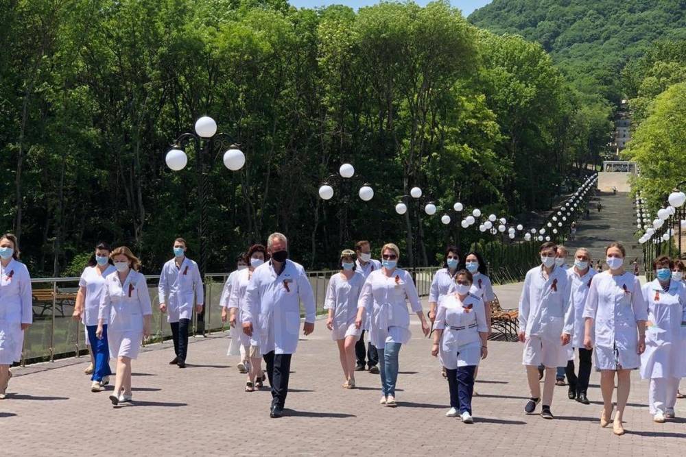 Евгений Моисеев - В Железноводске прорепетировали марш врачей - kavkaz.mk.ru - Железноводск