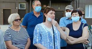 Жильцы многоэтажки в Волгограде отказались сносить забор по требованию прокуратуры - kavkaz-uzel.eu - Волгоград