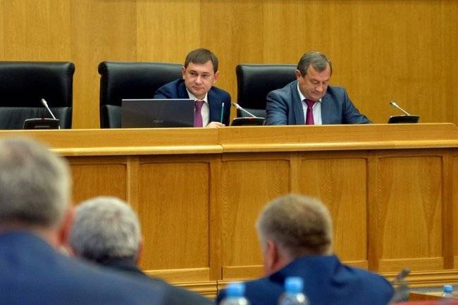 Владимир Нетесов - Выборы в воронежский региональный парламент пройдут в Единый день голосования - infox.ru - Воронеж