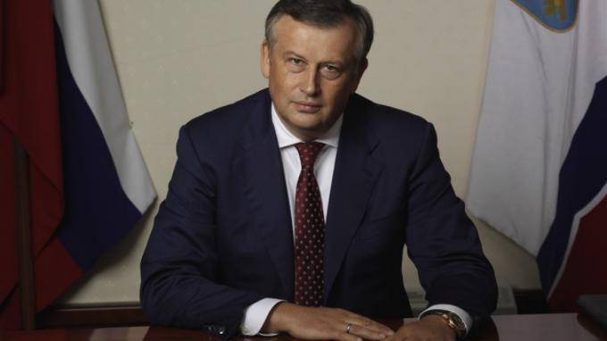 Александр Дрозденко - Сосновый Бор скоро перейдет в "красную зону" по коронавирусу - piter.tv - Ленинградская обл.