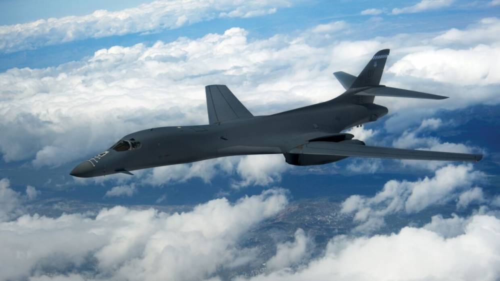 «Ракетный ливень» в Черном море обернется для США потерей стратегической авиации - riafan.ru - Москва - Россия - США - Вашингтон - Крым