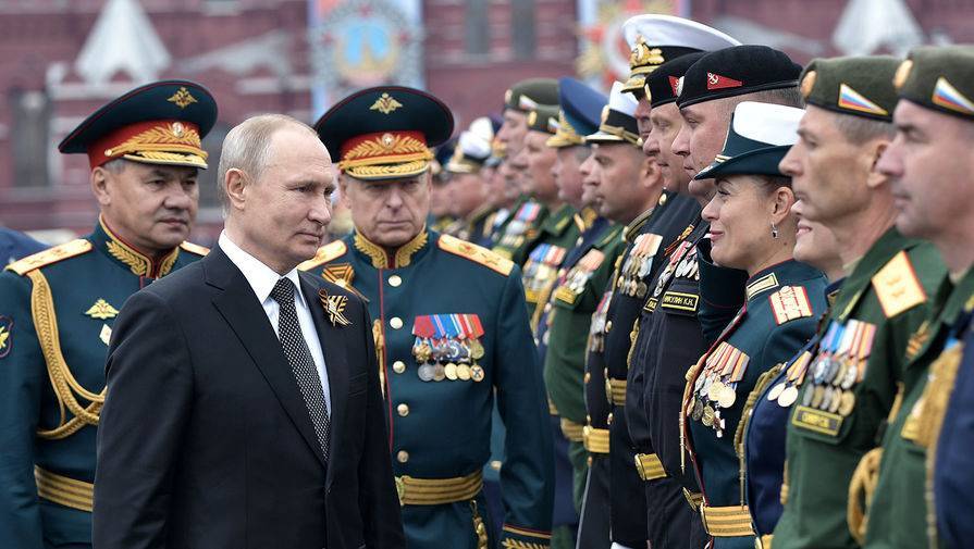 Владимир Путин - Путин призвал обеспечить полную безопасность гостей парада Победы - gazeta.ru - Россия
