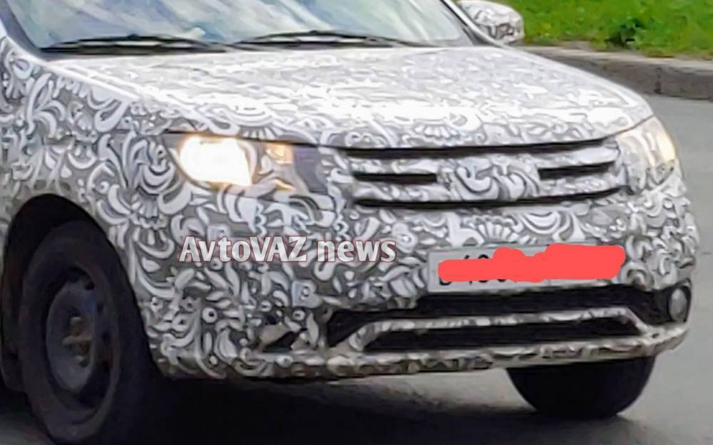 Новые снимки Lada Largus FL: фары крупным планом - zr.ru - Тольятти