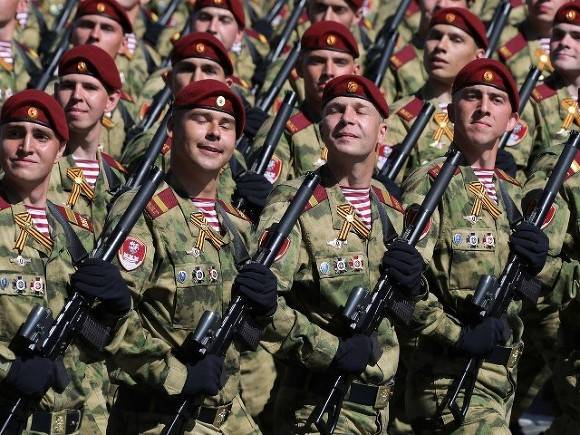 Сергей Жвачкин - Несколько регионов отказались от идеи провести парад Победы 24 июня из-за коронавируса - rosbalt.ru - Орловская обл. - Оренбург - Белгородская обл. - Курская обл. - Пермский край - Ярославль - Томск - Псков - Томская обл. - Саранск - Курск