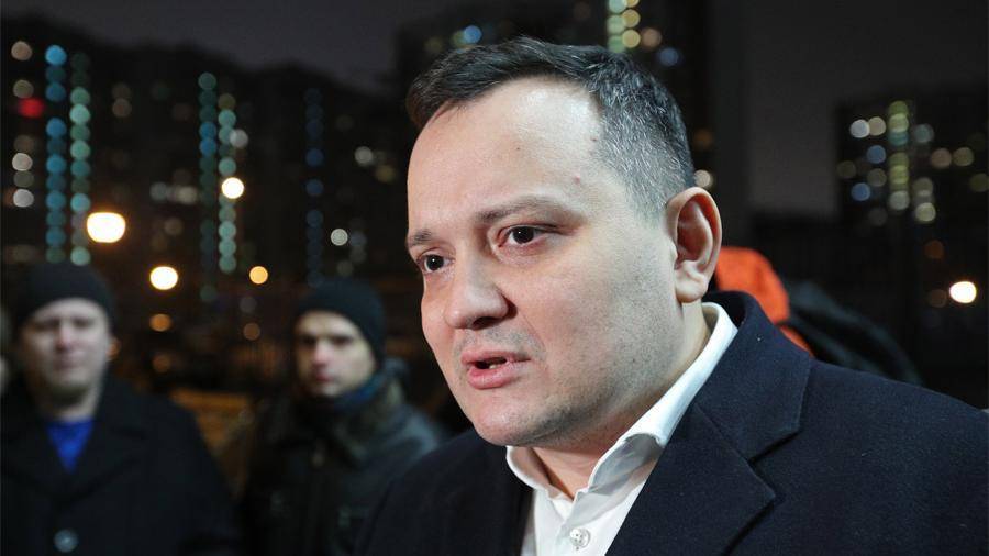 Иван Голунов - Сергей Бадамшин - Игорь Ляховец - Адвоката Голунова потребовали лишить профстатуса за брань во время очной ставки - iz.ru
