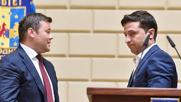 Владимир Зеленский - Андрей Богдан - Богдан не выдержал критики Зеленского, слов не подбирал: "Променял страну на теплую ванну и..." - politeka.net