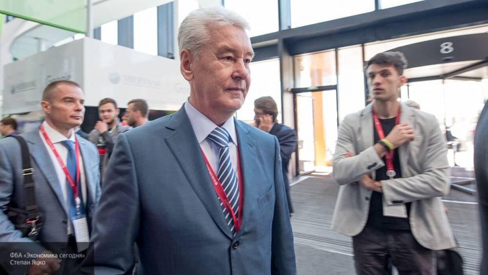 Сергей Собянин - Собянин призвал москвичей не выходить из дома на праздники - nation-news.ru - Москва - Россия