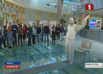 Библиотеки распахнули свои двери для тех, кому не спится - tvr.by - Россия