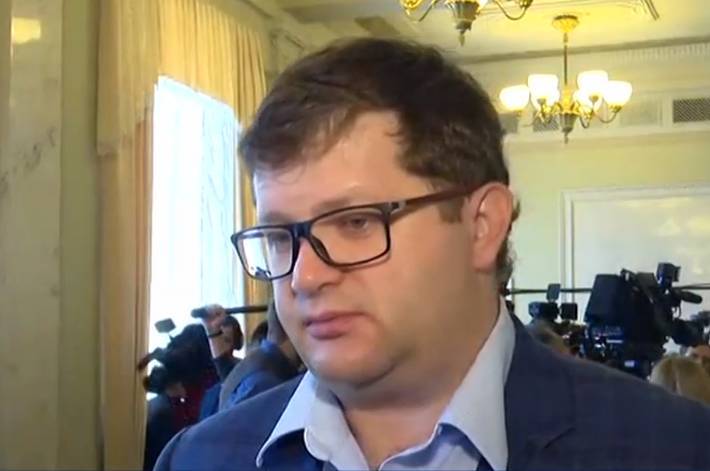Владимир Арьев - Хмельницкие чиновники заставляют больницы говорить неправду о гуманитарной помощи - Арьев - prm.ua - Хмельницкая обл.