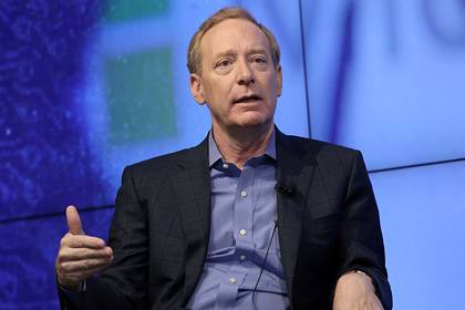 Брэд Смит - Microsoft отказалась продать полиции США технологию распознавания лиц - lenta.ru - США - Washington