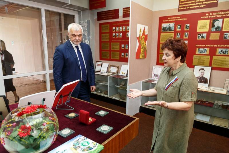 Владимир Уйба - Владимир Уйба: "Коми республиканский агротехникум – это стандарт профессионального обучения" - komiinform.ru - респ. Коми - район Сыктывдинский