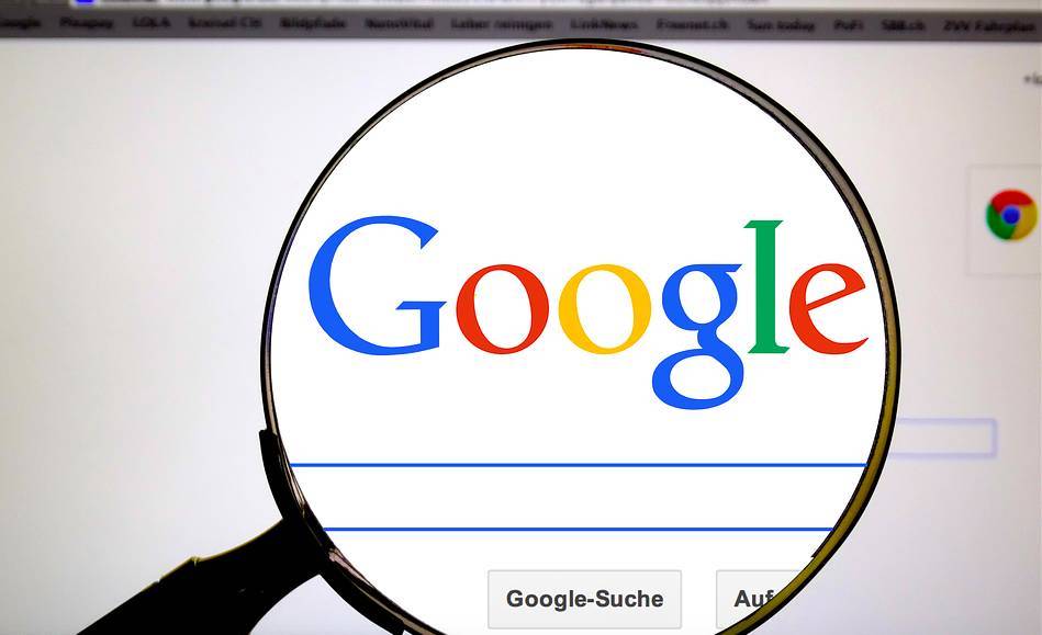 День России - Google выпустила посвященный Дню России дудл - vm.ru - Россия - РСФСР