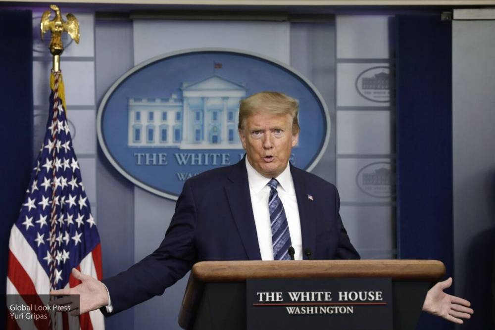Дональд Трамп - Марк Эспер - Уильям Барр - Марк Милли - Кейли Макинани - Трамп поручил Пентагону организовать "единый центр обороны" для подавления беспорядков - politros.com - США