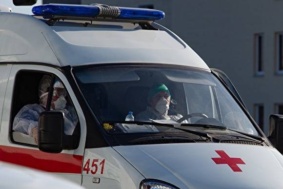 В Магнитогорске из-за COVID-19 закрыты несколько медучреждений и центр диализа - znak.com - Магнитогорск