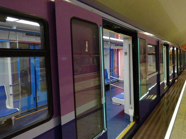 В Баку в метро появятся еще 4 поезда с системой обеззараживания воздуха - aze.az - Азербайджан