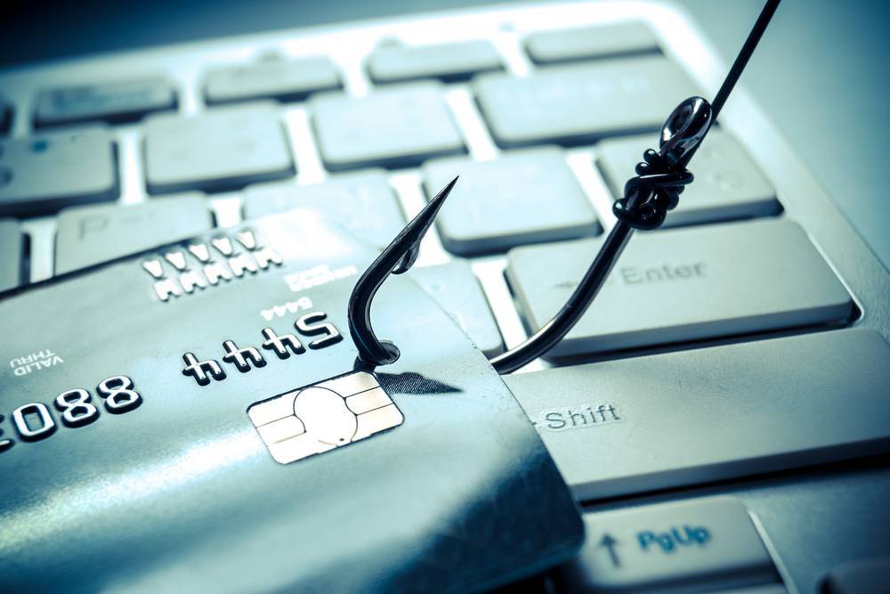 Сбербанк назвал популярные схемы мошенничества при онлайн-покупках - rb.ru