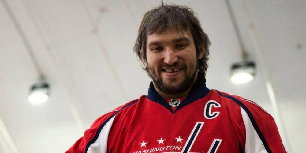 Александр Овечкин - Джордж Флойд - Овечкин обратился к жителям США в связи с массовыми беспорядками - ruposters.ru - США - Вашингтон - шт. Миннесота