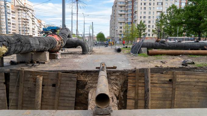 На проспекте Ветеранов заменили 1820 метров изношенного трубопровода - piter.tv - Санкт-Петербург