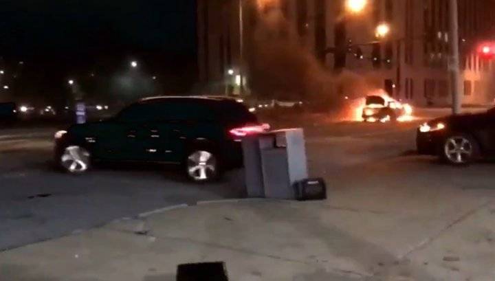 Четверо полицейских ранены во время перестрелки в Сент-Луисе - vesti.ru - штат Миссури