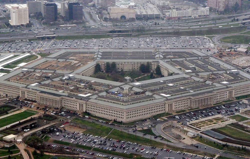 Дональд Трамп - В Пентагоне не поддерживают намерение Трампа применить армию для подавления протестов, – CNN - focus.ua - США