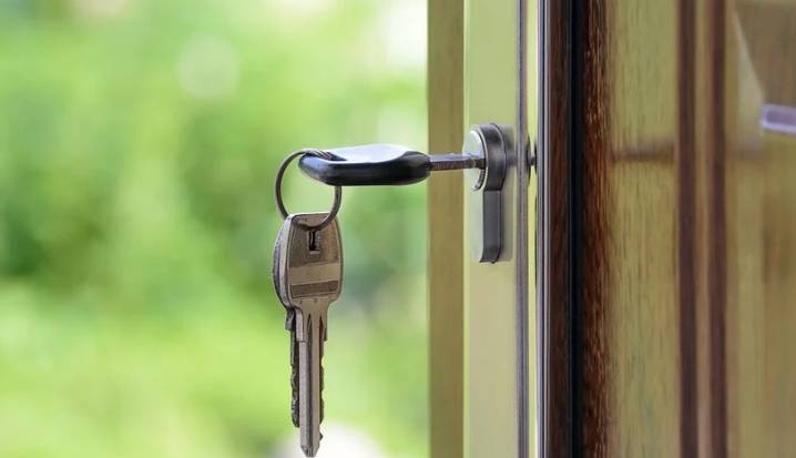В Каменске-Шахтинском дети-сироты получат новые квартиры - dontr.ru - Шахтинск