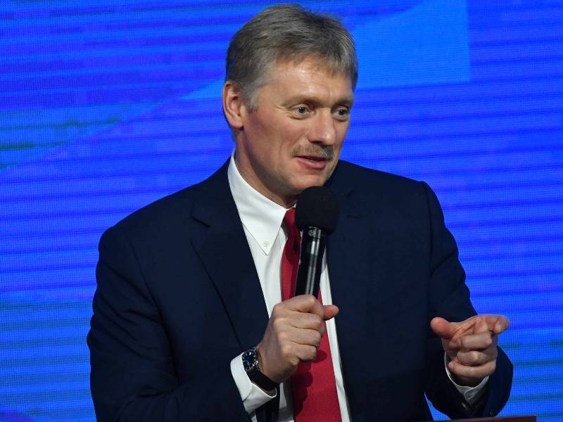 Дмитрий Песков - Анна Попова - Песков не считает, что "остатки эпидемиологической ситуации" скажутся на явке - sobesednik.ru