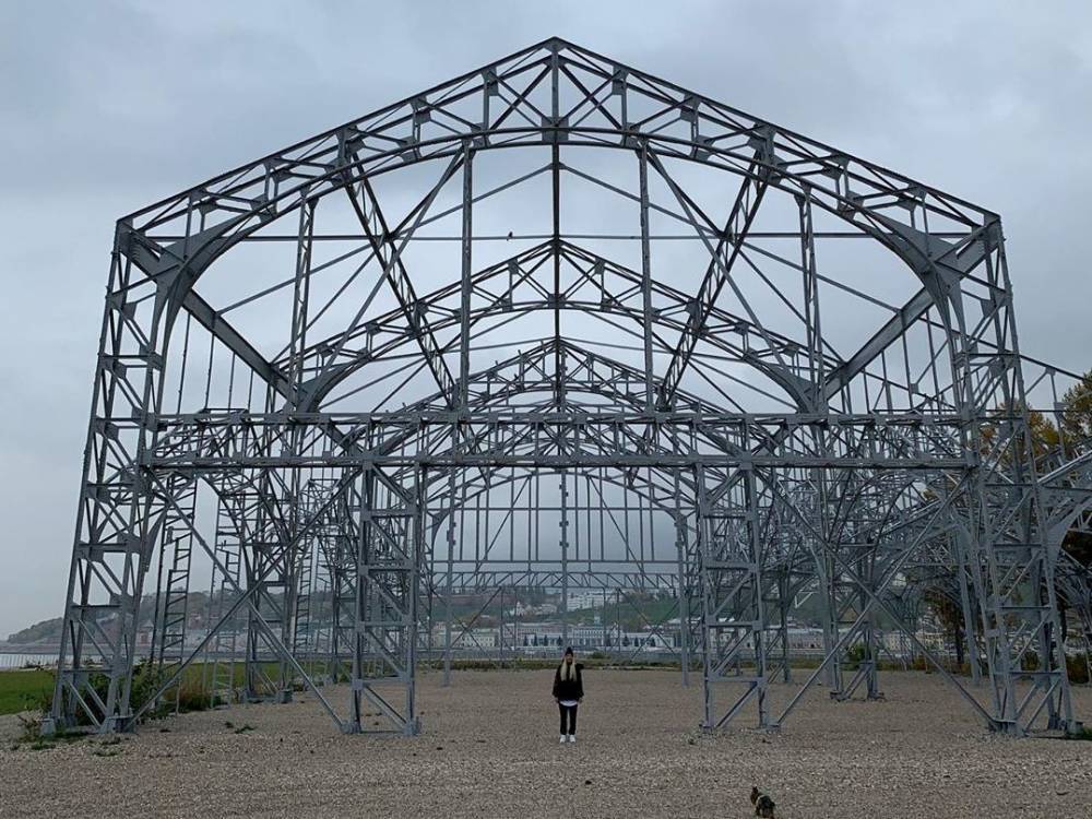 Открытие ресторана на Стрелке перенесли из-за коронавируса - vgoroden.ru
