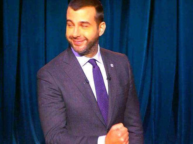 Лев Лещенко - Иван Ургант - Ургант сравнил бегущего от врачей арзамасца со Львом Лещенко - vgoroden.ru - Москва - Россия - Арзамас