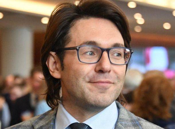 Андрей Малахов - Андрей Малахов первым посетил бутик Cartier после карантина - bimru.ru - Москва