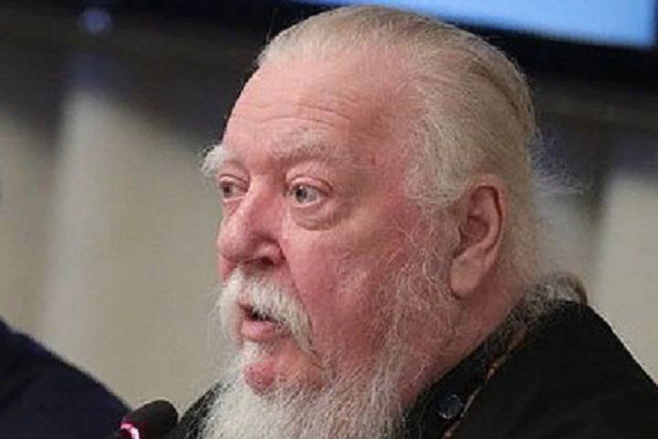 Димитрий Смирнов - Протоиерей Смирнов предложил рассмотреть поправку о защите с момента зачатия - mk.ru