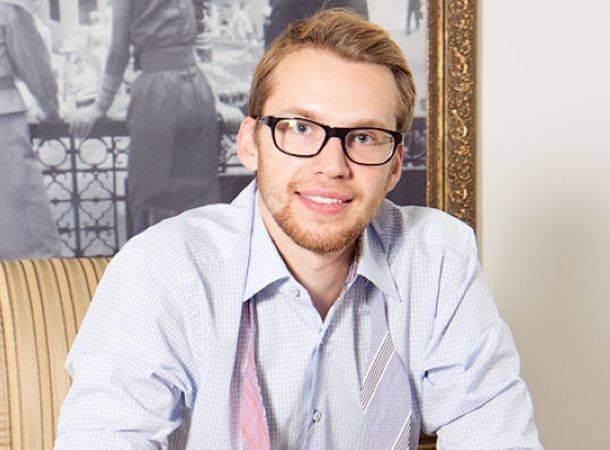 Антон Криворотов - Бывший «холостяк» Антон Криворотов показал себя с длинными волосами - bimru.ru