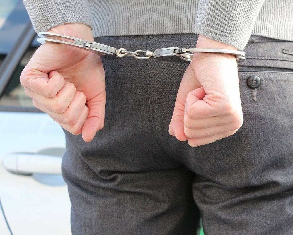 В Бурятии задержали адвоката, который вымогал деньги у сотрудника СКР - infpol.ru - Россия - респ.Бурятия - Следственный Комитет