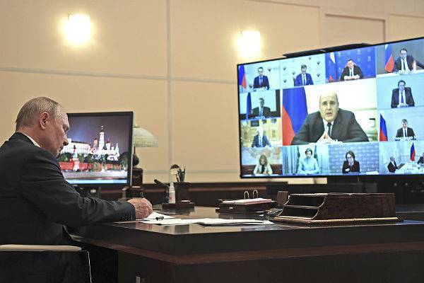 Владимир Путин - Михаил Мишустин - Мишустин назвал Путину цену восстановления экономики – 5 триллионов - trud.ru - Россия