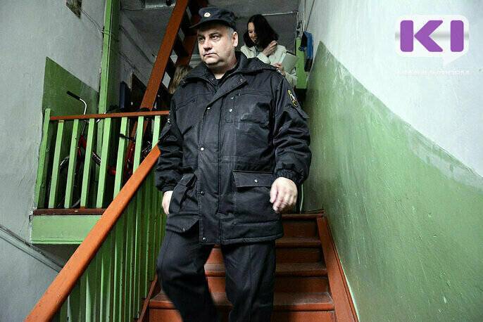 Управляющая компания Печоры расплатилась иномаркой за протекающую крышу - komiinform.ru - Россия - респ. Коми