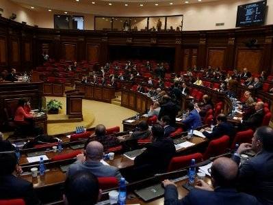 Правительство Армении хочет передать часть функций судов нотариусам - news.am - Армения