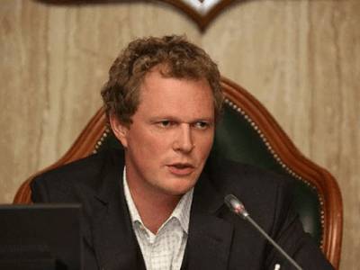 Владимир Познер - Даниил Егоров - Глава ФНС рассказал, при каких условиях могут отменить НДФЛ для бедных - live24.ru - Москва - Россия