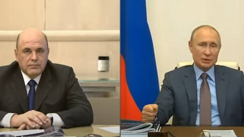 Владимир Путин - Михаил Мишустин - При беседе с Михаилом Мишустиным Владимир Путин постучал кулаком по его плану - newizv.ru